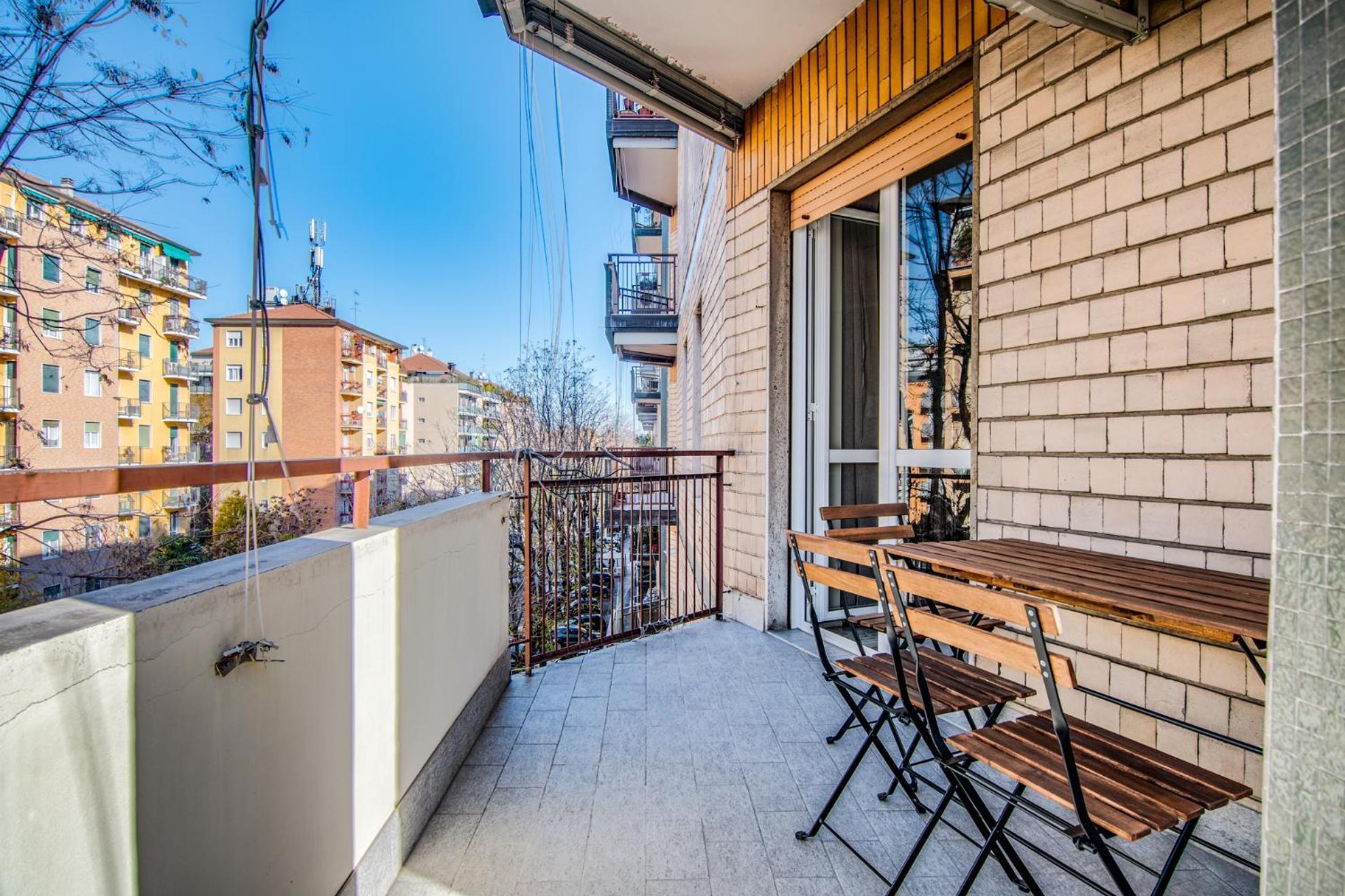 Appartamento Via Morgantini 5 Pax Wi-fi Milano